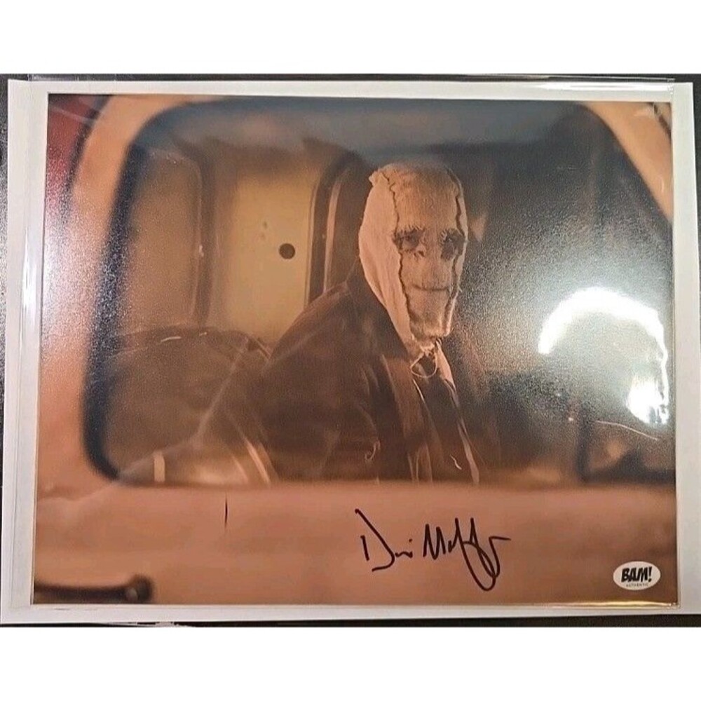 DAMIAN MAFFEI SIGNED 8 X 10 PHOTO THE STRANGERS PREY AT NIGHT BAM BOX COA